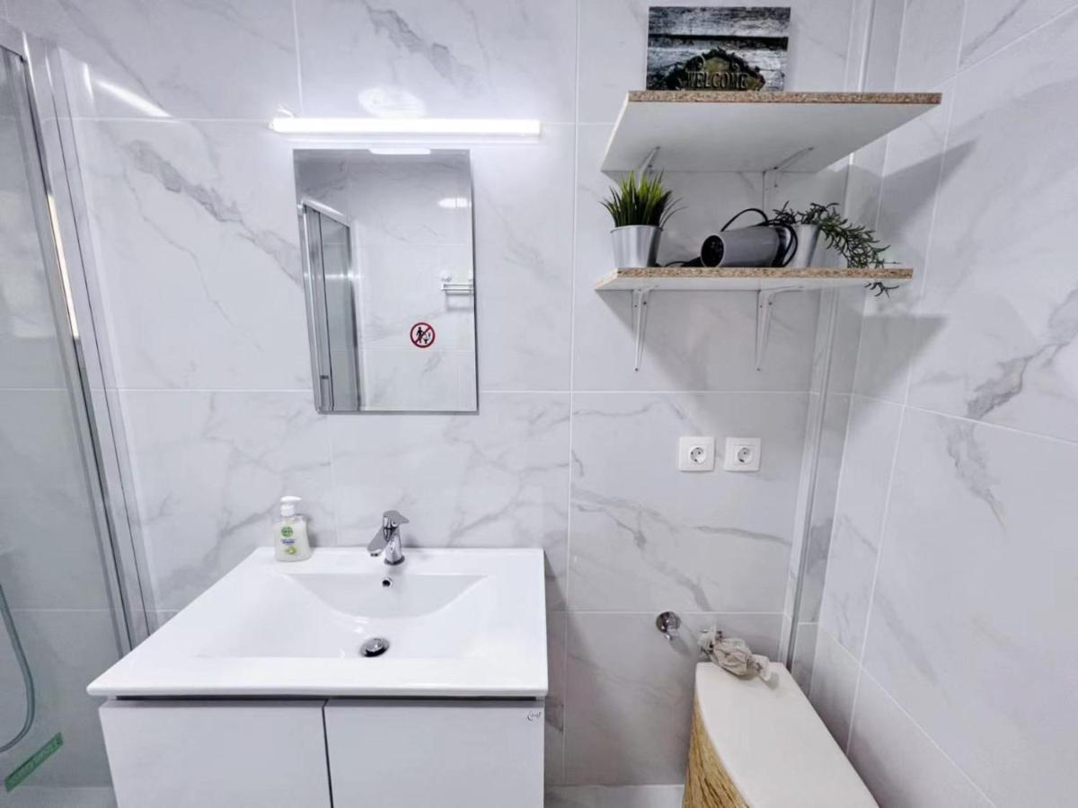 Wsd Faliro New 1Bd Apartment With Bal Near Alimos Marina Atenas Exterior foto